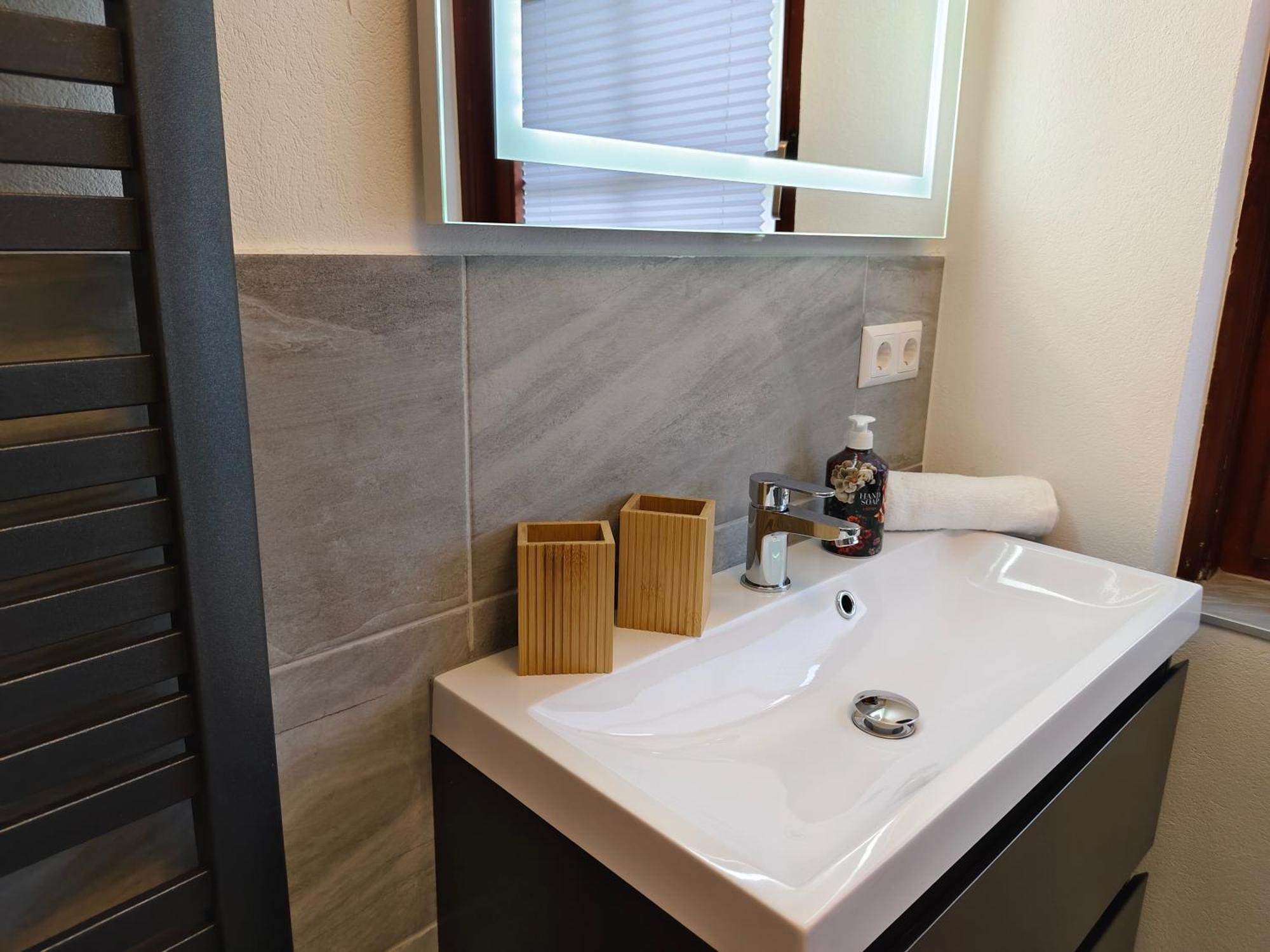Apartment Artista Weitensfeld ภายนอก รูปภาพ